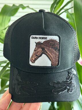 Goorin Bros All Bets Are Off Dark Horse Sneaky Drop Trucker Hat NWT Rare Black